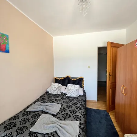 Osrodek Wczasowy Morski 우스트카